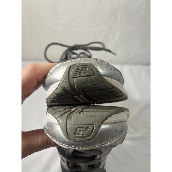 NEW BALANCE 665 ATHLETIC WALKING SHOES  WITH STRIKE PATH WOMEN'S  SIZE 9 GRAY - Picture 9 of 15